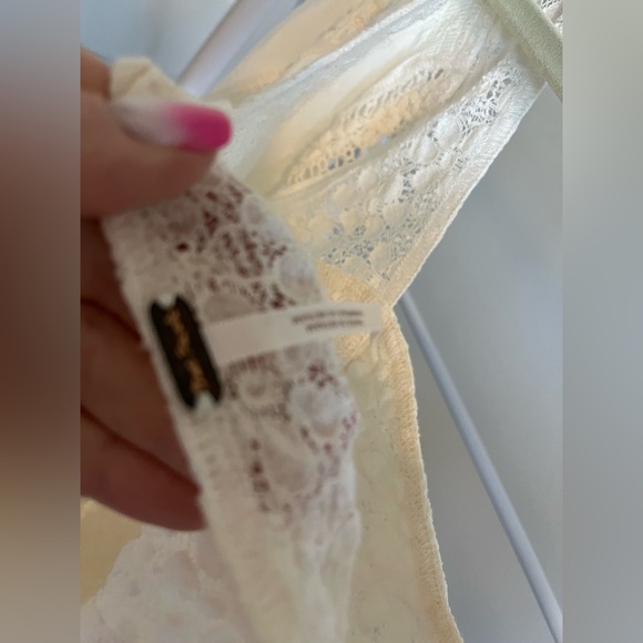 Free People creamy romantic blouse includes puff sleeves and tons of personality - Picture 5 of 6